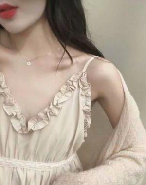 【红袖热文】《睁眼五年后，我和死对头生了个崽》夏沫