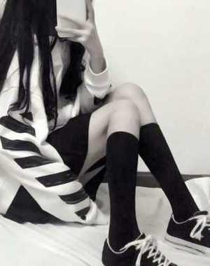 [废文 完结]《梅花三弄》作者：小栗子安（古代np 骨科 两个弟弟一个哥，三人睡在一被窝）