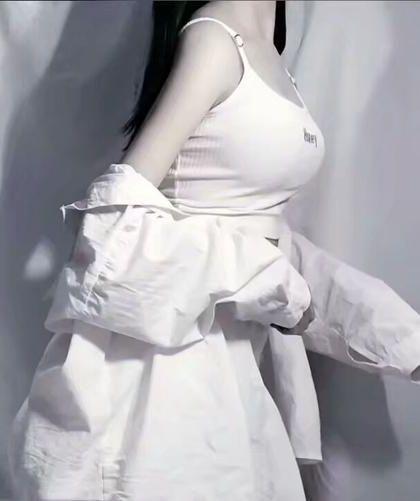 《穿成皇子种田基建》(精校版全本by番外完)作者:月寂烟雨