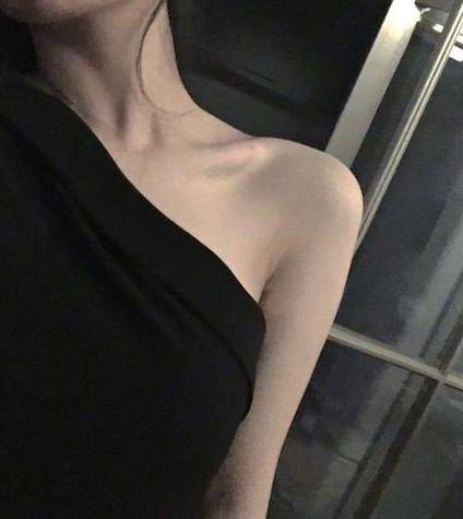 【耽美】《立海大网球部生存指南》作者:苹果酸奶塔